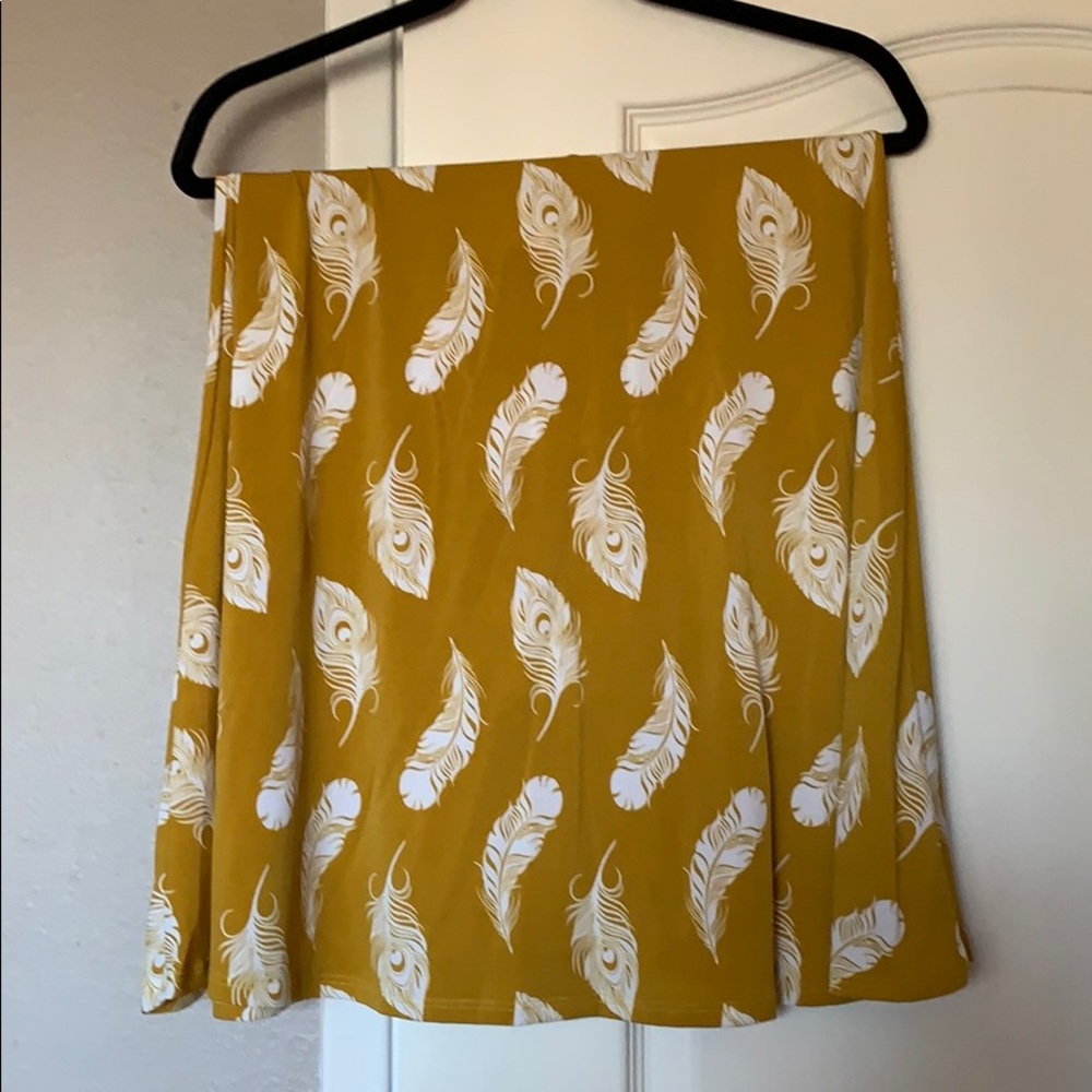 NEW LISTING - Lularoe M Azure Skirt